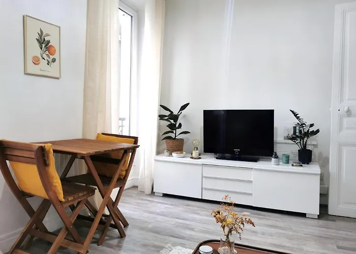 Appt Cosy Chic, 4 Couchages + Lit Bebe, 12e Lejlighed Paris