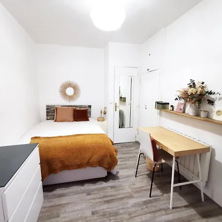 Appt Cosy Chic, 4 Couchages + Lit Bebe, 12e Apartment